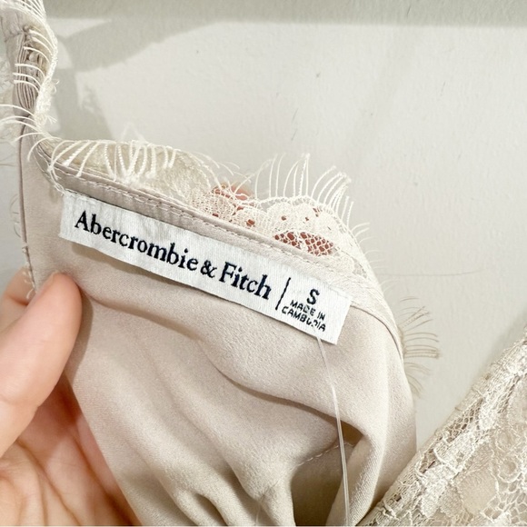 A&F Satin Lace Cami Bodysuit NEW Size Small - Picture 10 of 15